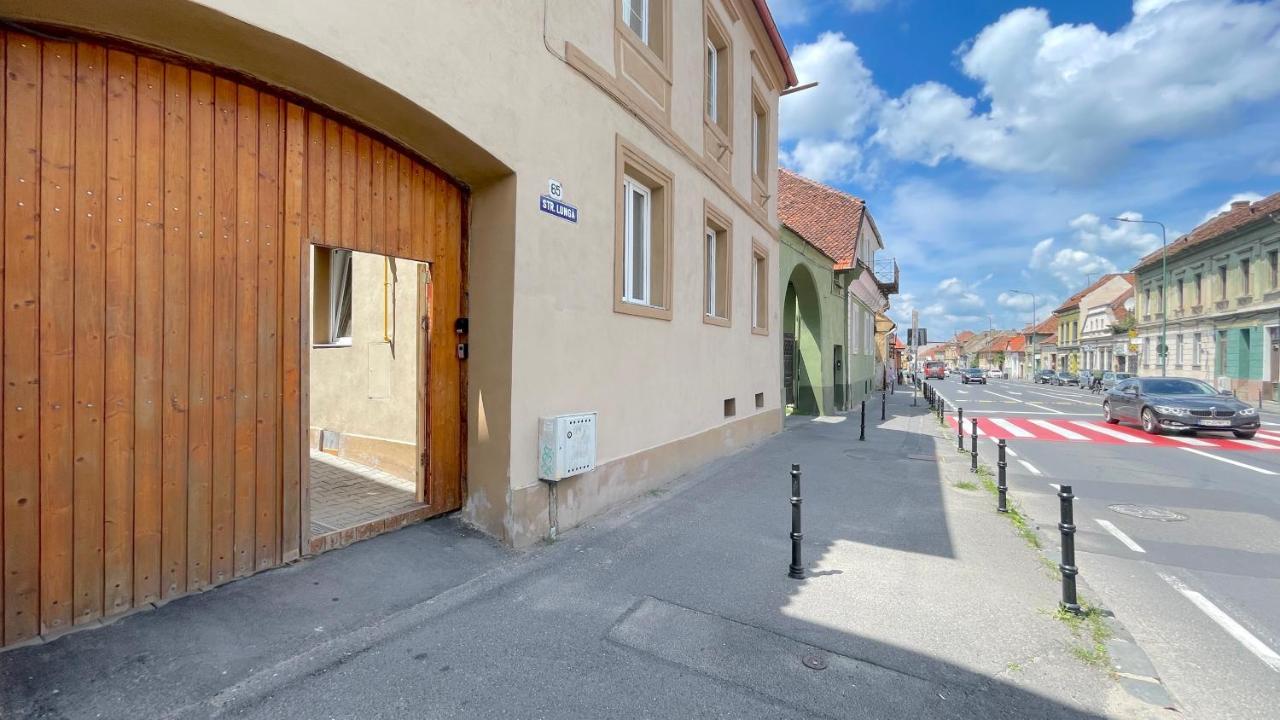 Long Street Suites Braşov Buitenkant foto